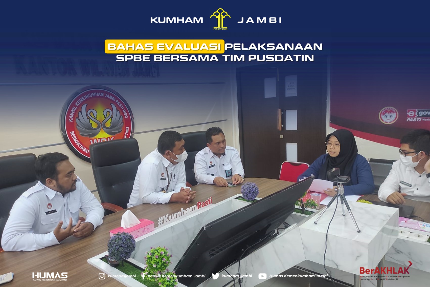 250._26-10-2022_-_Bahas_Evaluasi_Pelaksanaan_SPBE_Bersama_Tim_Pusdatin.jpg