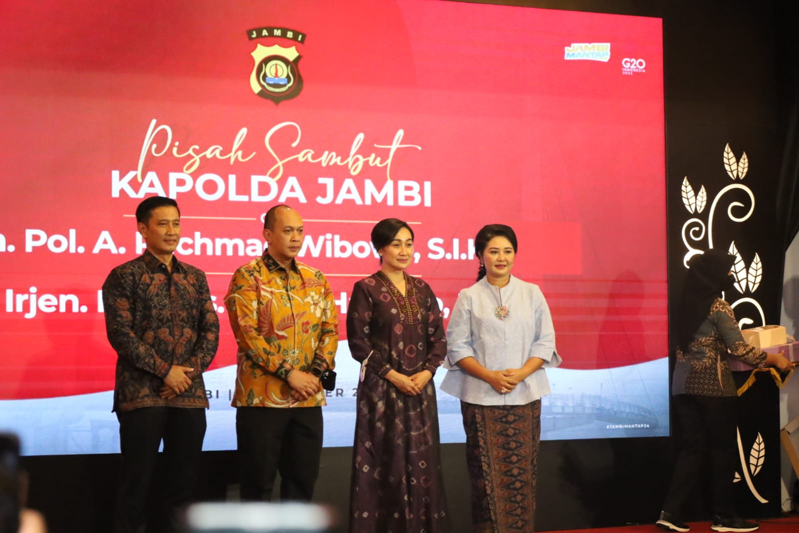 Kakanwil_Kemenkumham_Jambi_Tholib_Hadiri_Pisah_Sambut_Kapolda_Jambi_1.jpg