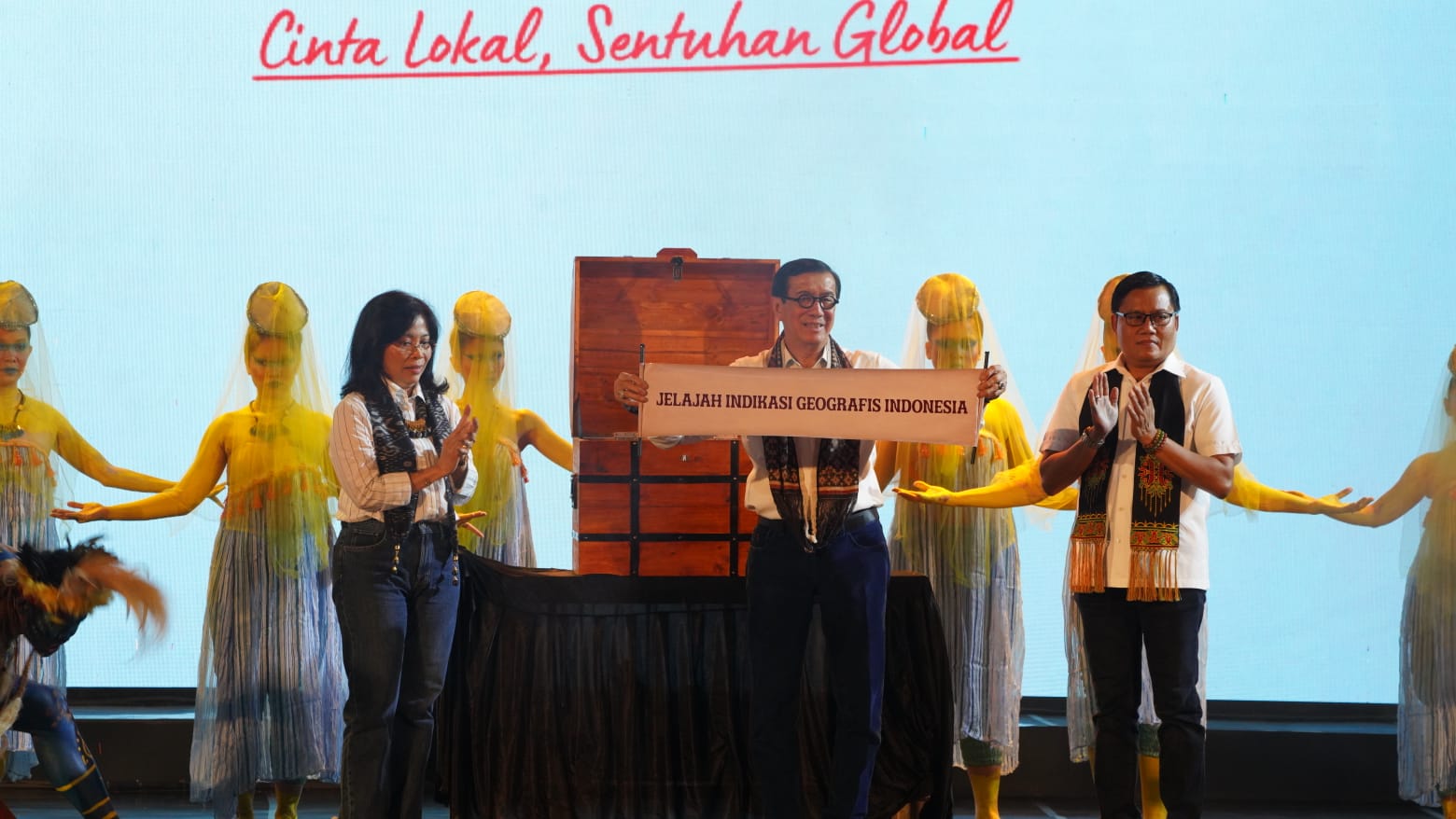 Kemenkumham_Jambi_Hadiri_Penutupan_Tahun_2023_sebagai_Tahun_Merek_dan_Penetapan_Tahun_2024_sebagai_Tahun_Indikasi_Geografis_2.jpeg