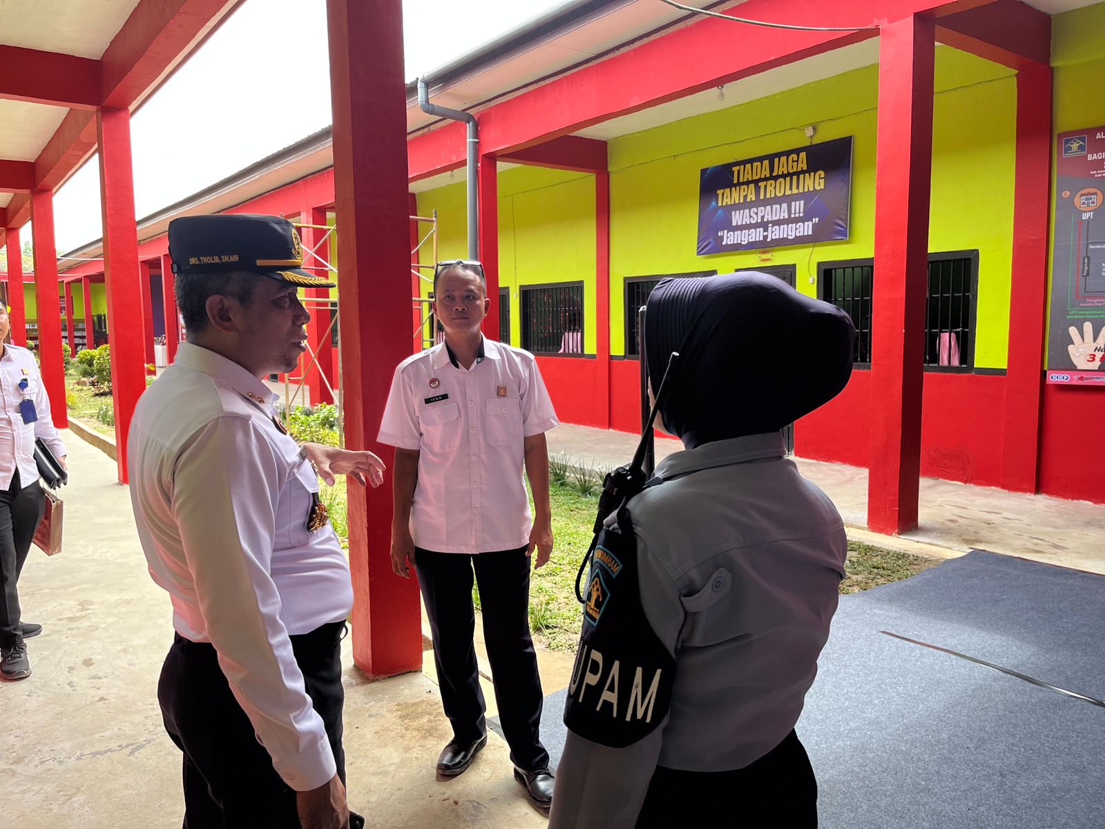 Pastikan_Lapuanja_Siap_Sambut_Ibu_Negara_Tholib_Kembali_Tinjau_Persiapan_di_Lokasi_1.jpg