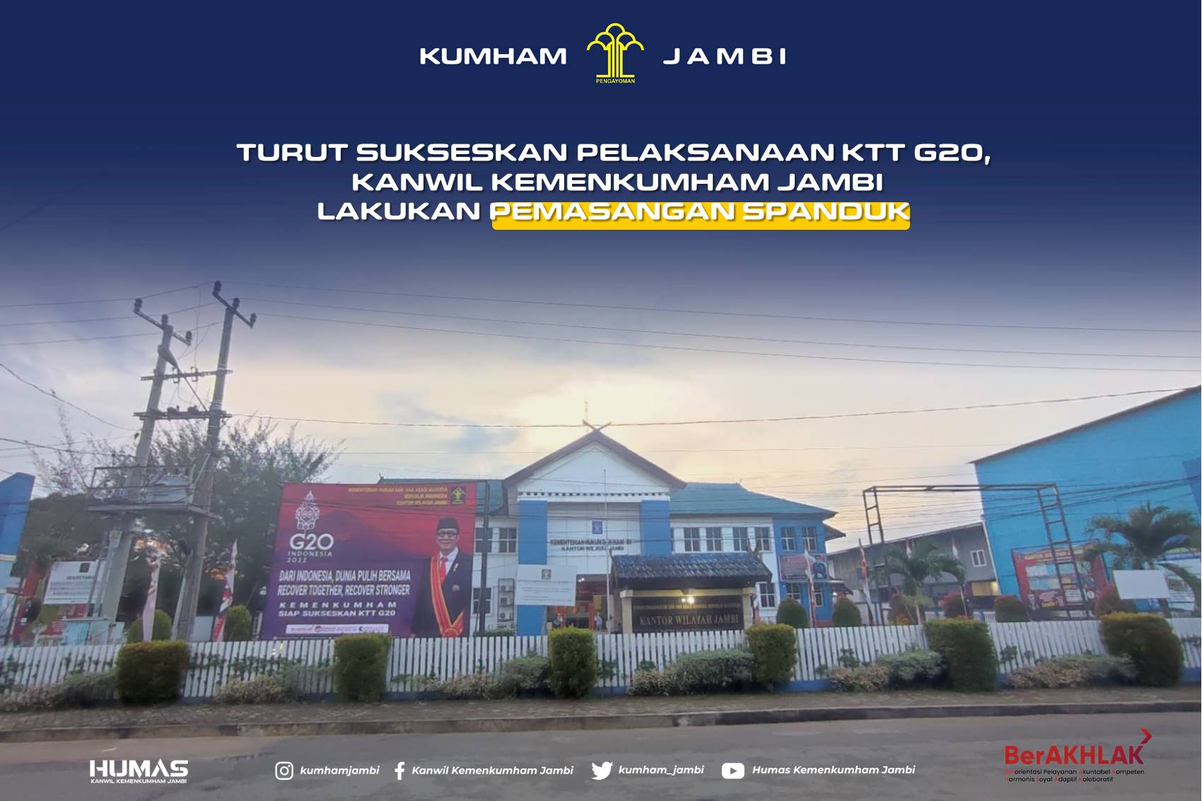 Pemasangan_Spanduk_G20.jpg