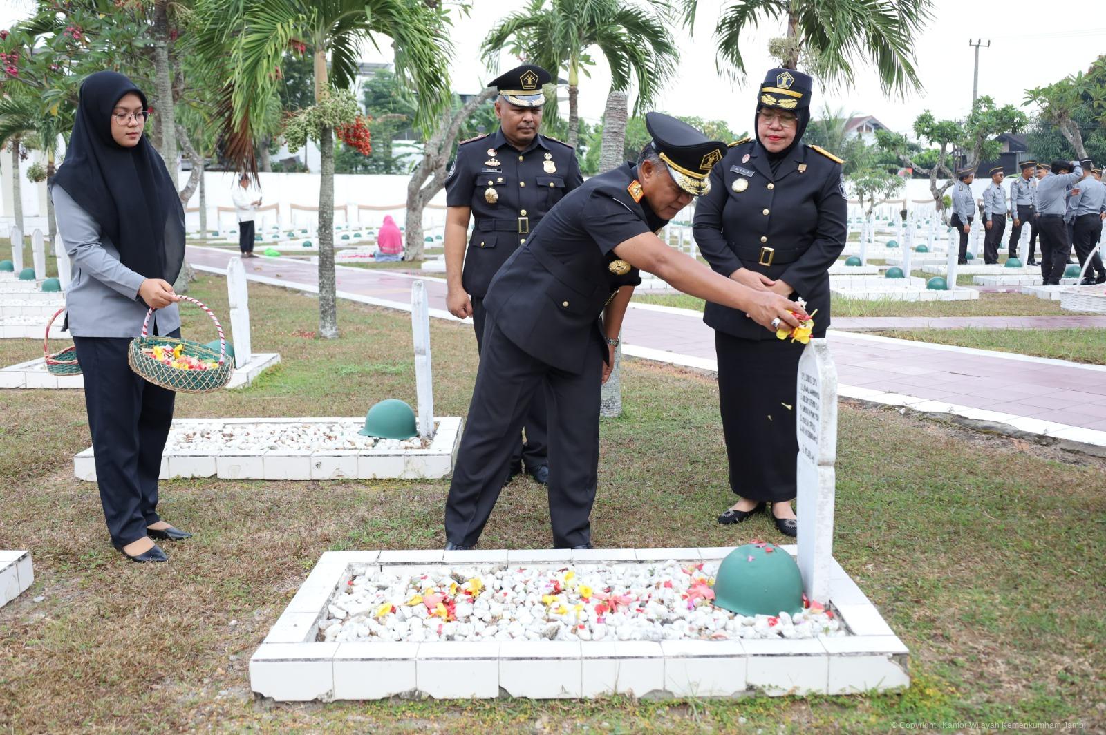 ziarah_makam_pahlawan_2024_1.jpeg